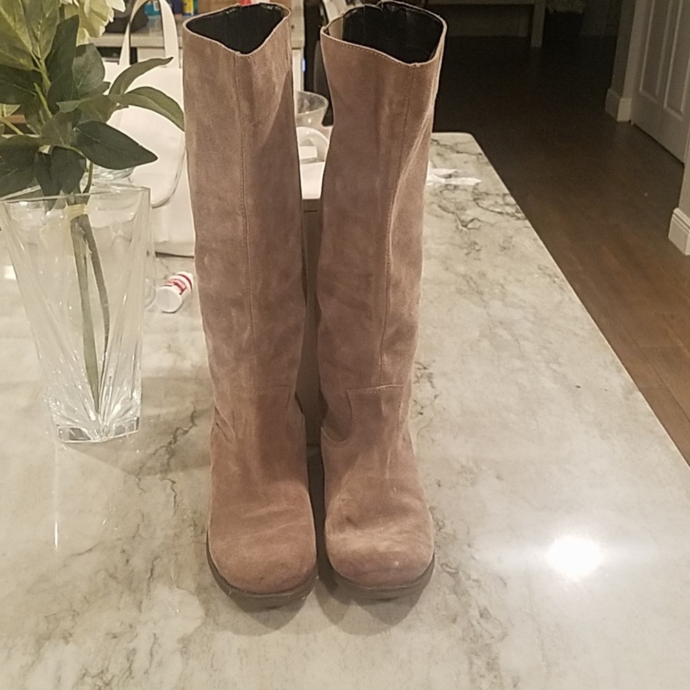 Dolce Vita tan boots